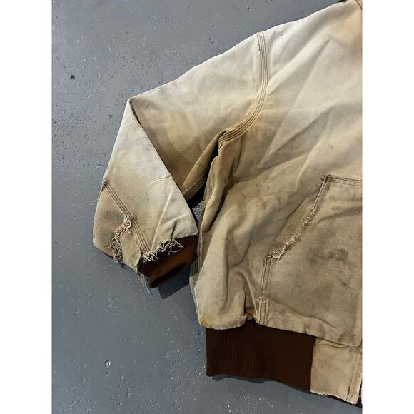Vintage Carhartt jacket - Picture 5 of 7